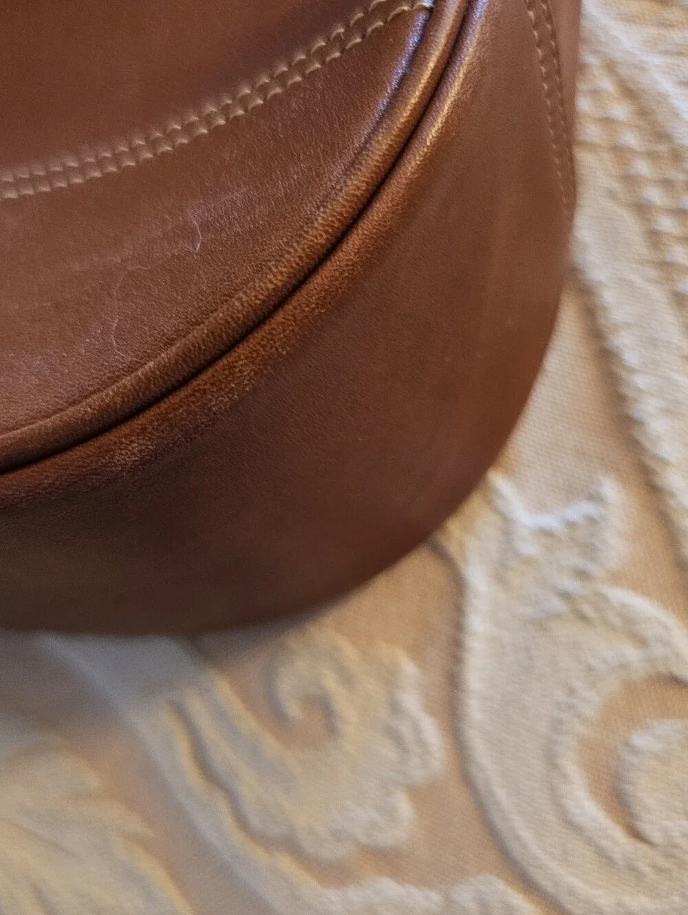 Vintage COACH Hamptons 7583 Leather Bag Color Acorn (Deep Golden Tan)
